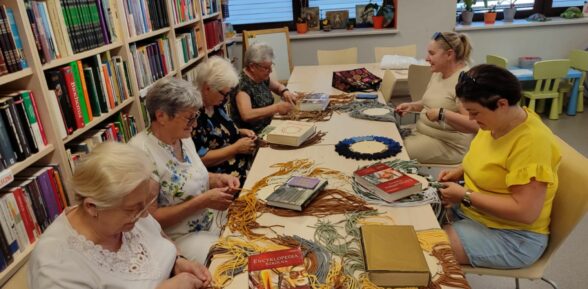 Mobilna Pracownia Twórcza w bibliotecznej świetlicy