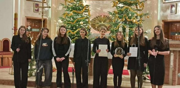 I miejsce dla najstarszej grupy Koła Wokalnego w Regionalnym Festiwalu Kolęd i Pastorałek w Bełchatowie