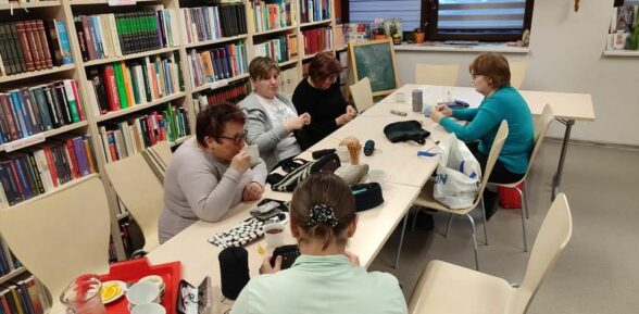 #htmlcaption_71244 Międzypokoleniowe szydełkowanie