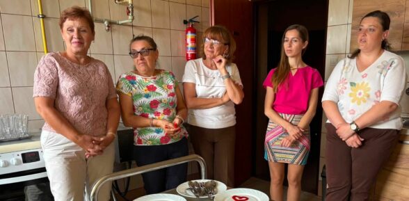 Wakacyjne spotkanie Dyskusyjnego Klubu Książki w gościnnej Świetlicy w Bielikach